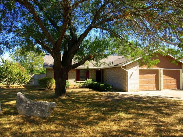 Property Photo: 700 Braesgreen Drive TX 78664