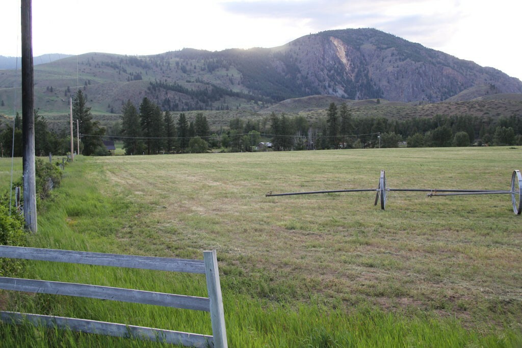 Property Photo:  2713 Highway 153  WA 98856 