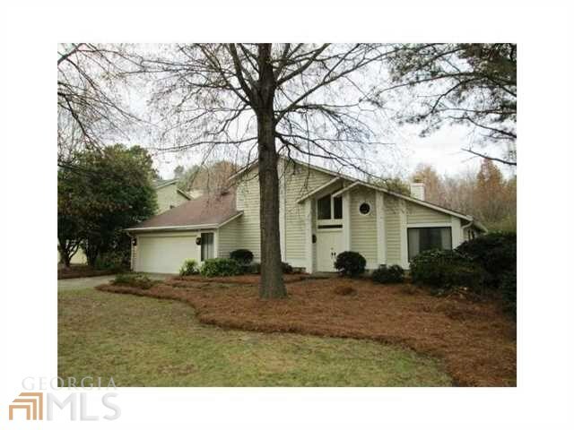 Property Photo: 1200 Fairfield Dr GA 30068
