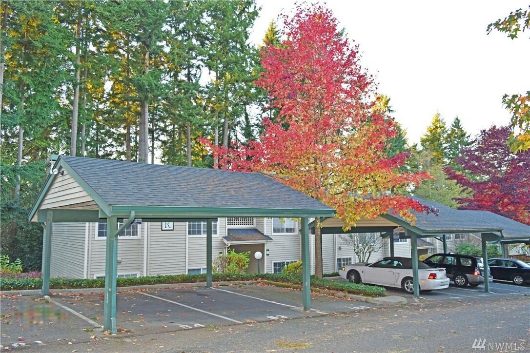 Property Photo:  31500 33rd Place SW R102  WA 98023 