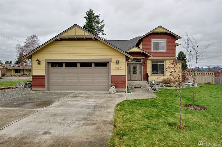 1520 38th St  Anacortes WA 98221 photo