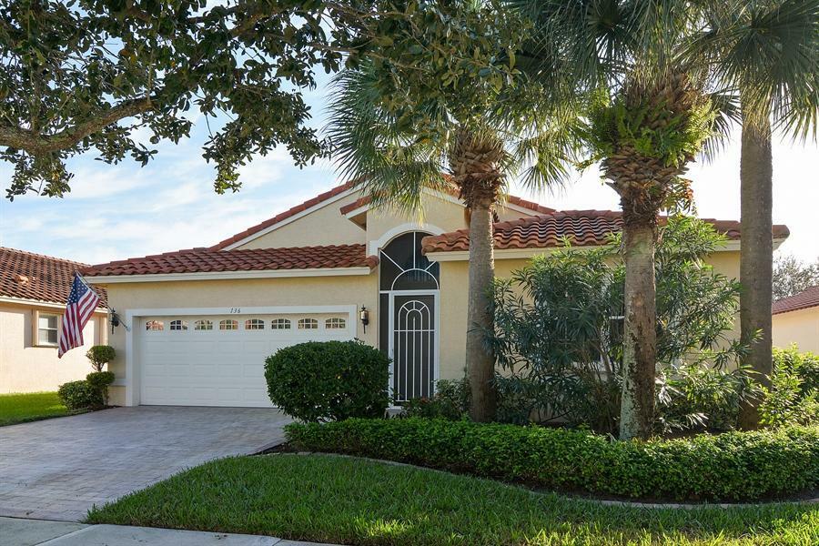 Property Photo:  136 NW Lawton Road  FL 34986 