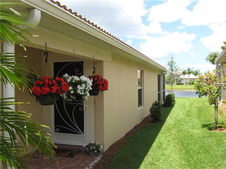 Property Photo: 19089 Lappacio Street FL 34293