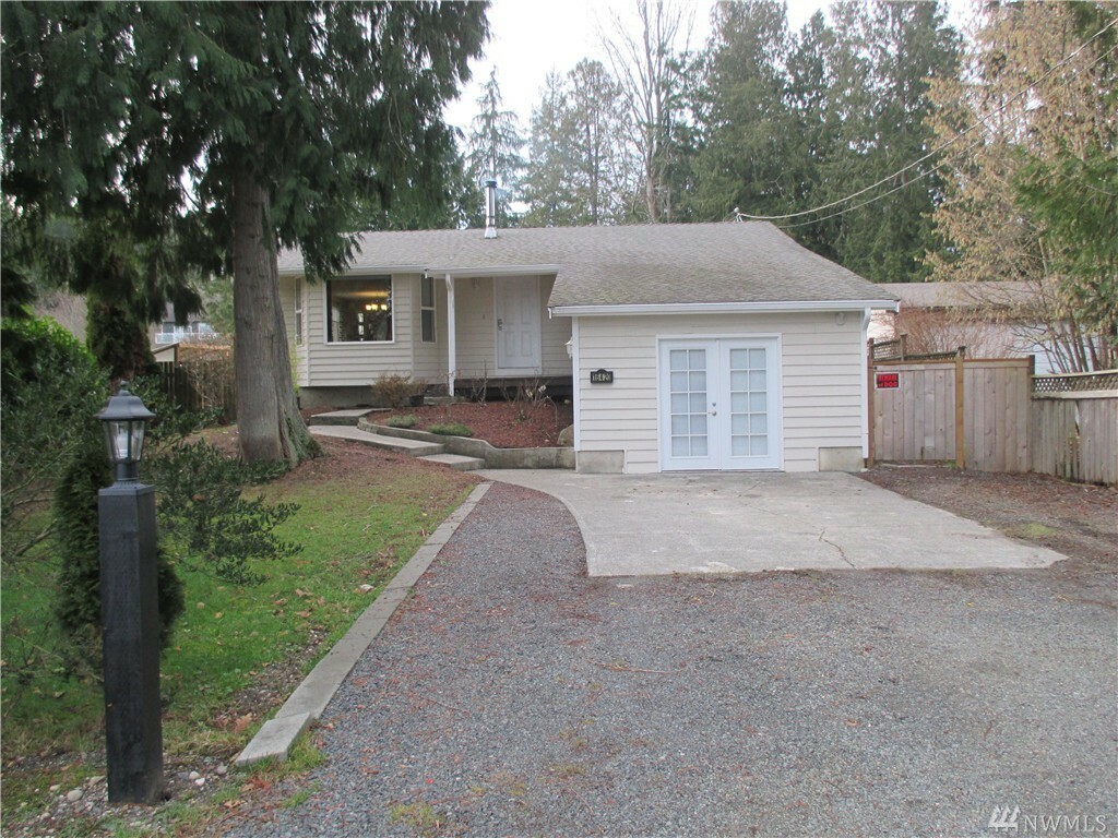 Property Photo:  16420 W Lake Goodwin Rd  WA 98292 