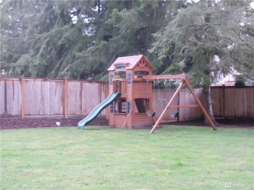 Property Photo:  20845 SE 7th Place  WA 98074 