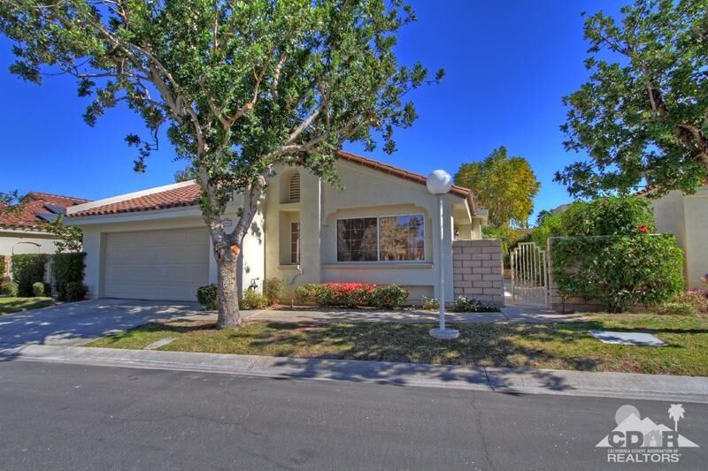 Property Photo:  43686 Via Montego  CA 92211 