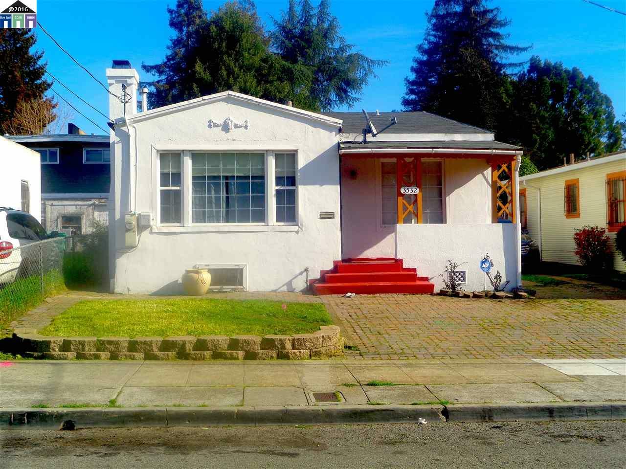 3532 Lyon Ave  Oakland CA 94601 photo