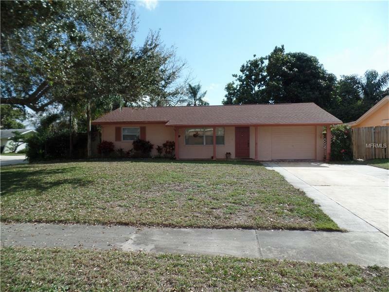 Property Photo:  11406 127th Avenue  FL 33778 