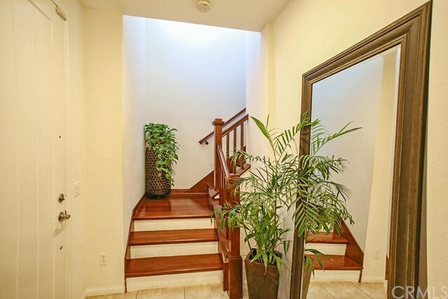 Property Photo:  73 Brownstone Way  CA 92656 