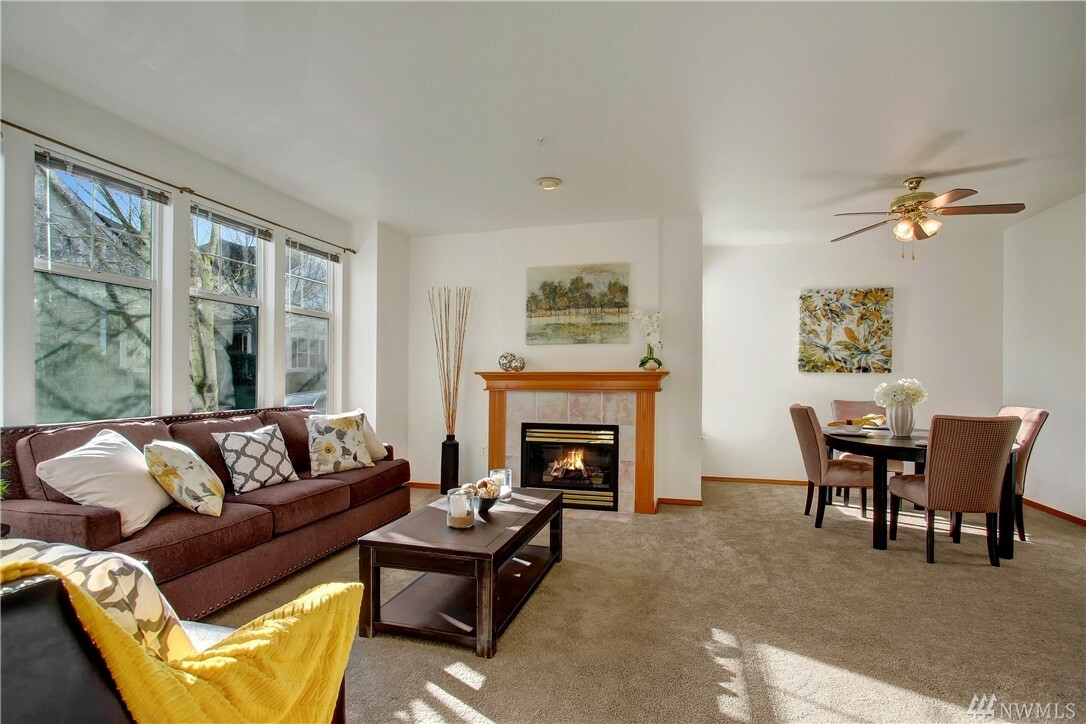 Property Photo: 22726 NE 4th Place WA 98074