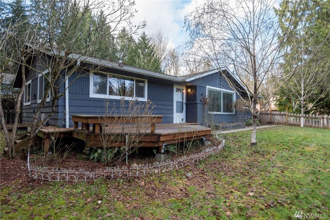 Property Photo:  4523  272nd Avenue NE  WA 98053 