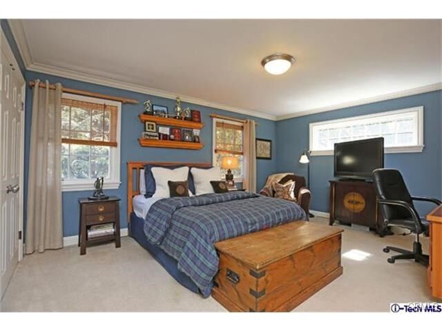 Property Photo:  3928 Starland Drive  CA 91011 