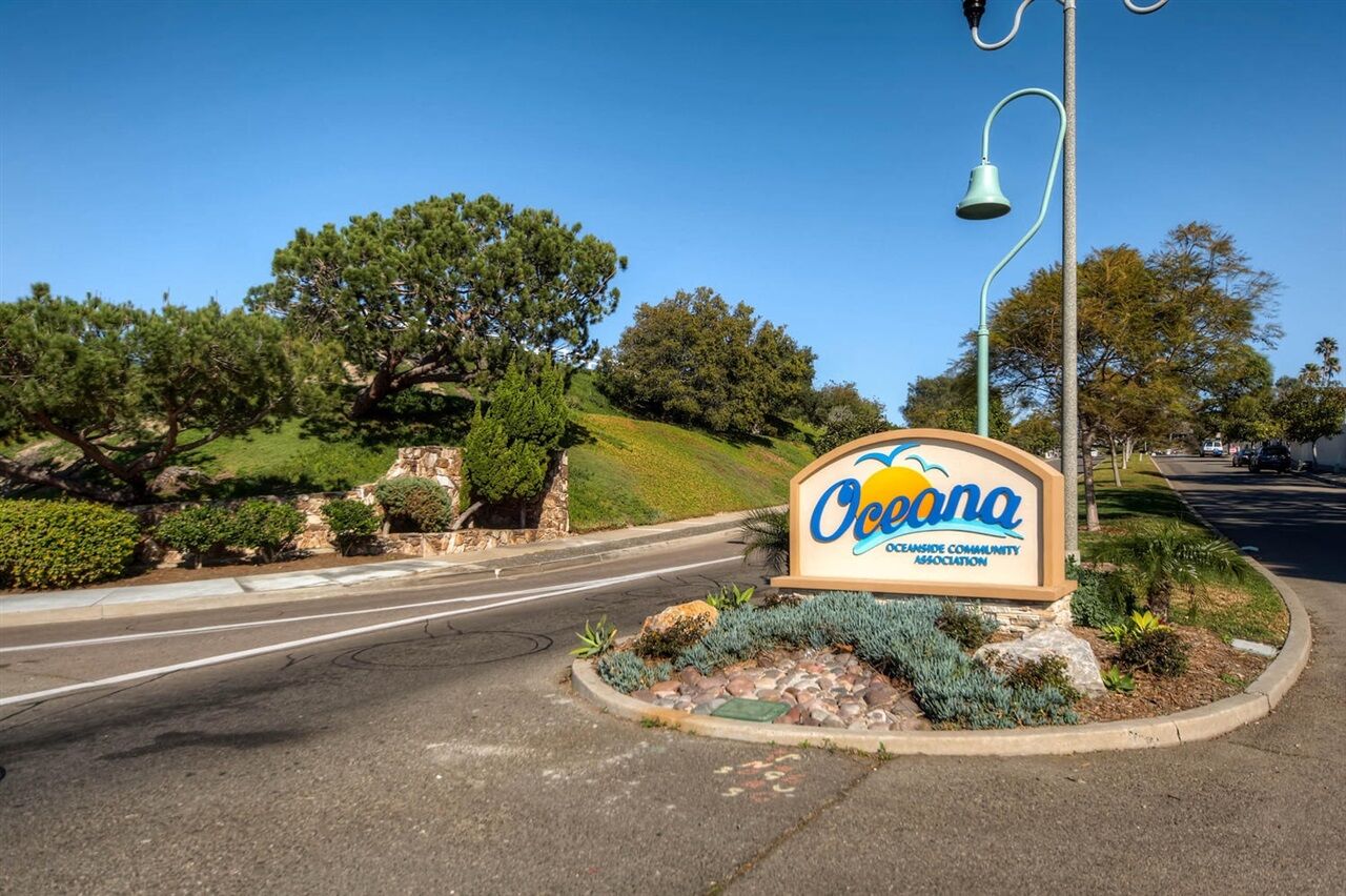Property Photo: 3660 N Vista Campana 6 CA 92057