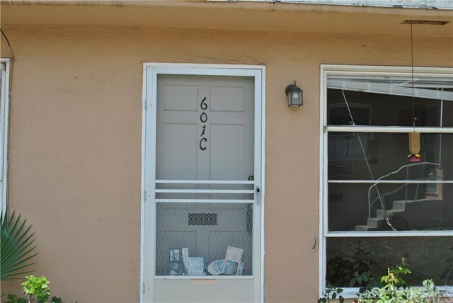 Property Photo:  601 E Cedar Avenue C  CA 91501 