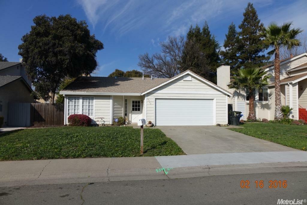 Property Photo:  1365 Pebblewood Drive  CA 95833 