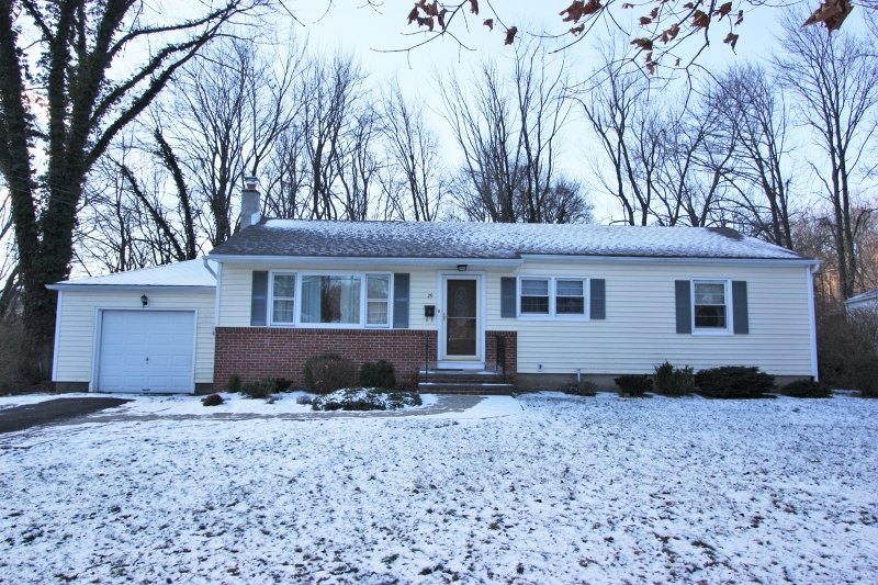 Property Photo: 29 Sedgefield Dr NJ 07950