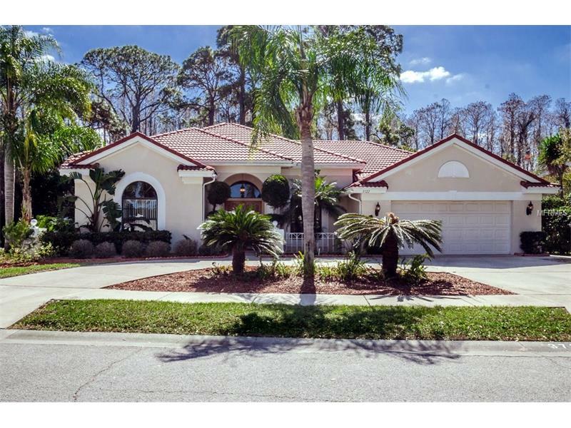 Property Photo:  3722 Covington Drive  FL 34691 