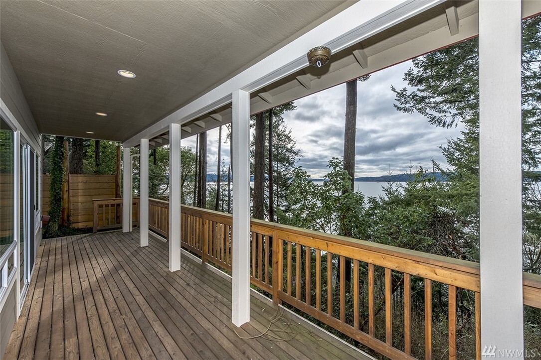 Property Photo: 18184 Capet Zalsiluce WA 98257