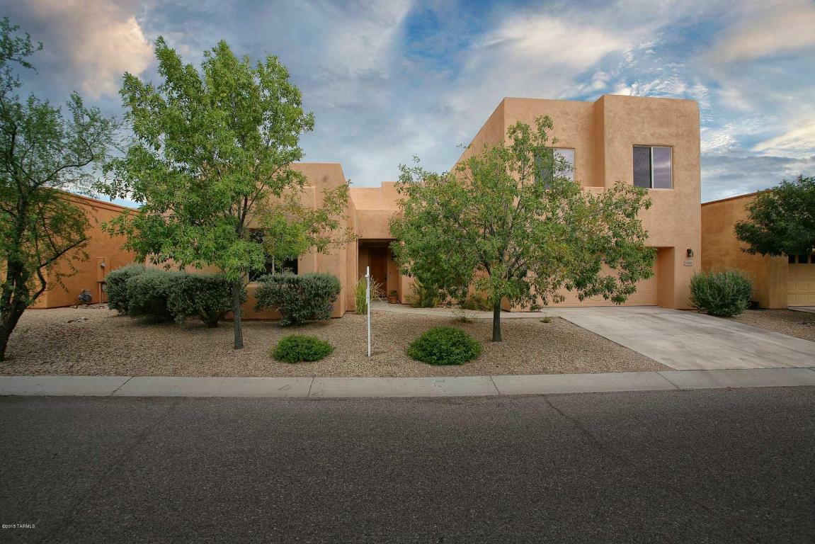 Property Photo: 10543 E George Brookbank Place AZ 85747