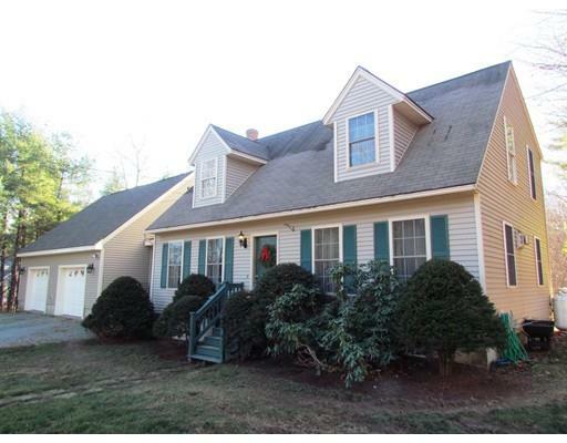 Property Photo: 389 County Road MA 01431