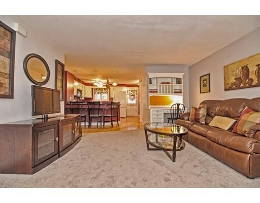 Property Photo:  129 N Washington St 7  MA 02766 