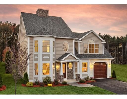 Property Photo:  11 Hampton Circle 5  MA 01876 