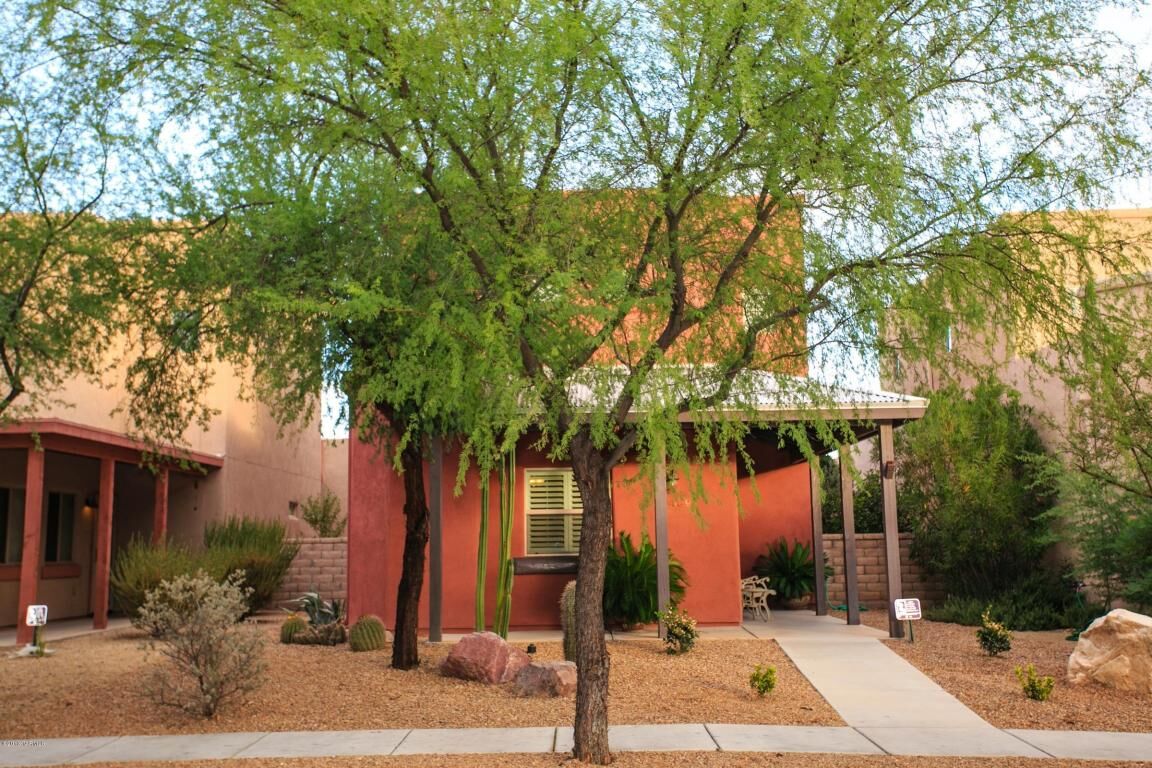 Property Photo:  10469 E Sixto Molina Lane  AZ 85747 