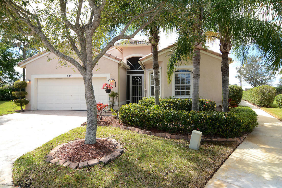 Property Photo:  354 NW Claria Court  FL 34986 