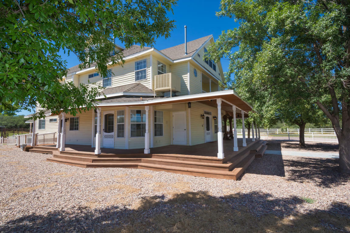 Property Photo:  170 S Apache Powder Road  AZ 85630 