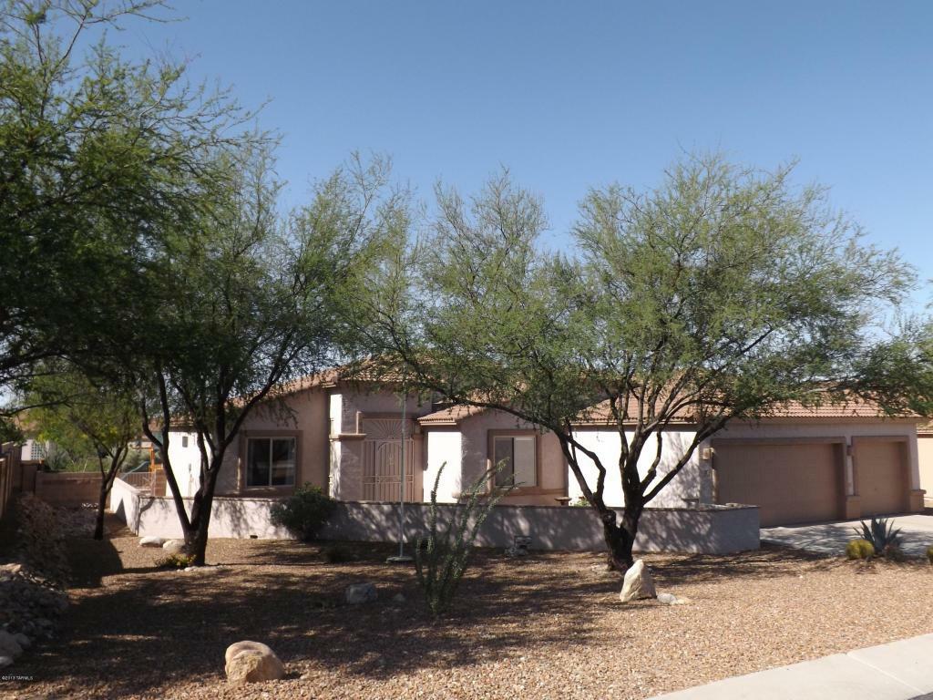 Property Photo:  10774 E Placita Guajira  AZ 85730 