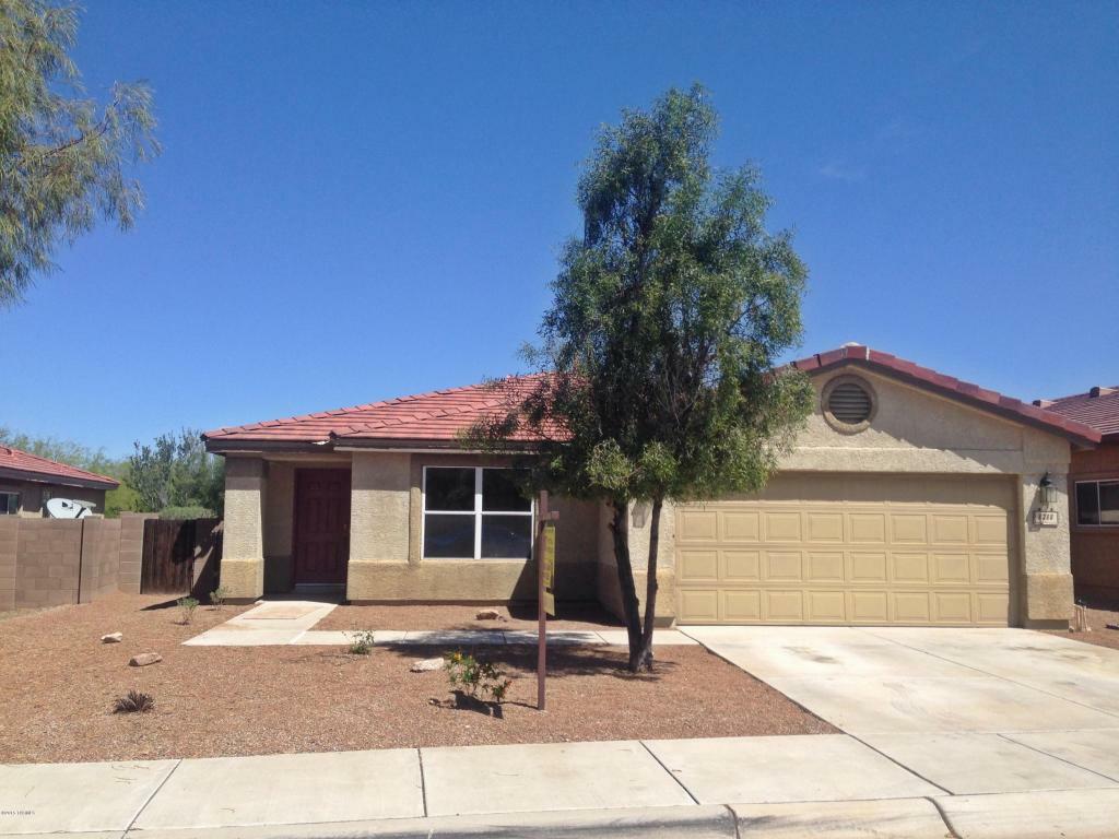 Property Photo:  8288 N Stonehill Drive  AZ 85743 