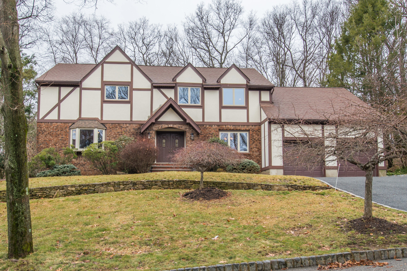 Property Photo: 9 Tulip Ln NJ 07869