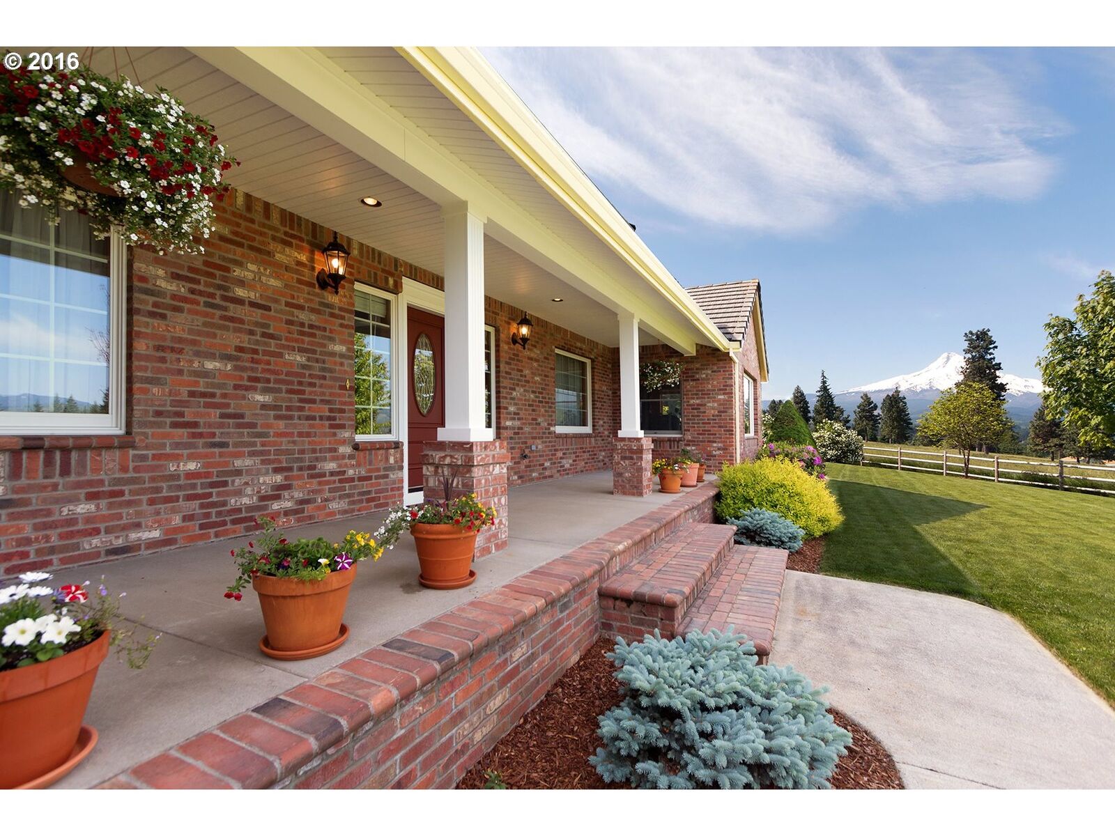 Property Photo:  6125 Miller Rd  OR 97041 