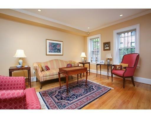 Property Photo:  4 Lawrence St  MA 02116 