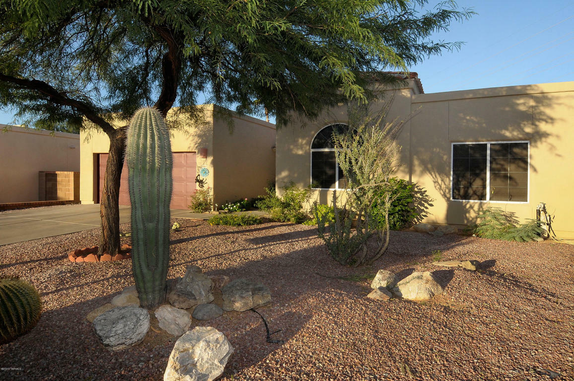 Property Photo:  10311 N Renard Place  AZ 85737 