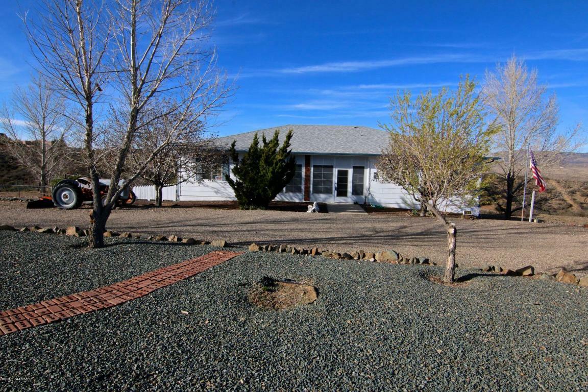 Property Photo:  1435 S Dewey Road  AZ 86327 