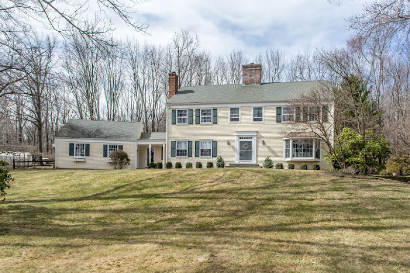 13 Schoolhouse Ln  Mendham Twp. NJ 07960 photo