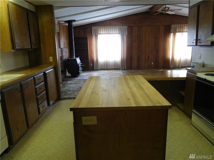 Property Photo:  2725 E Fir St 75  WA 98273 