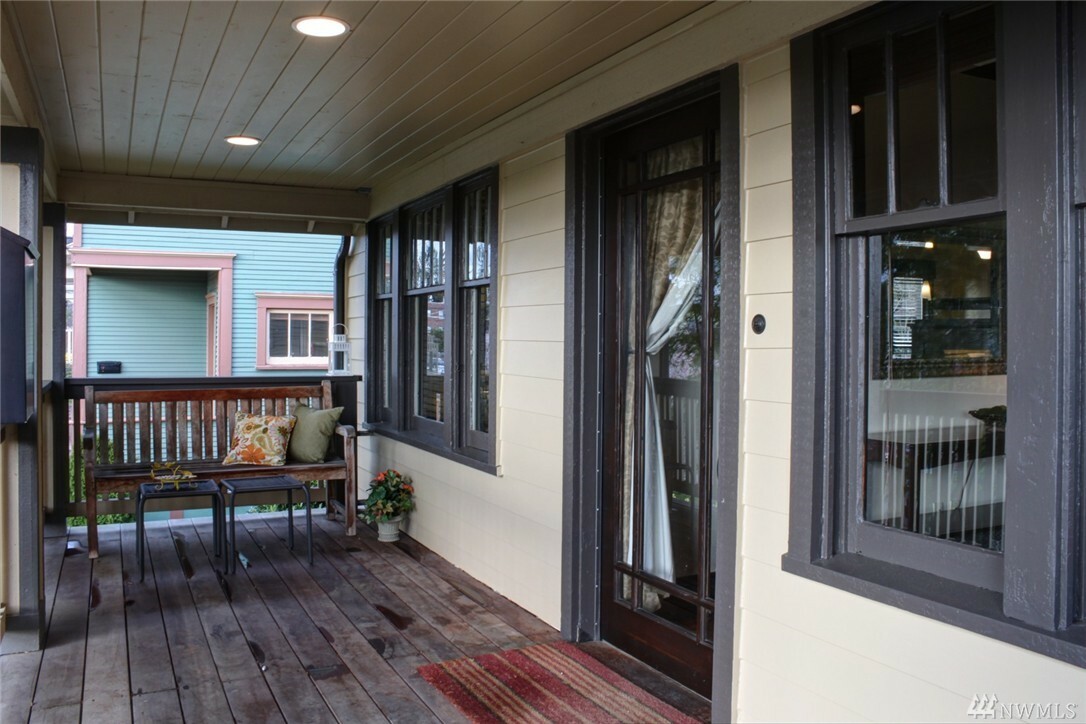 Property Photo: 6226 4th Ave NW WA 98107