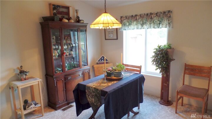 Property Photo: 7764 Fredrickson Rd WA 98284