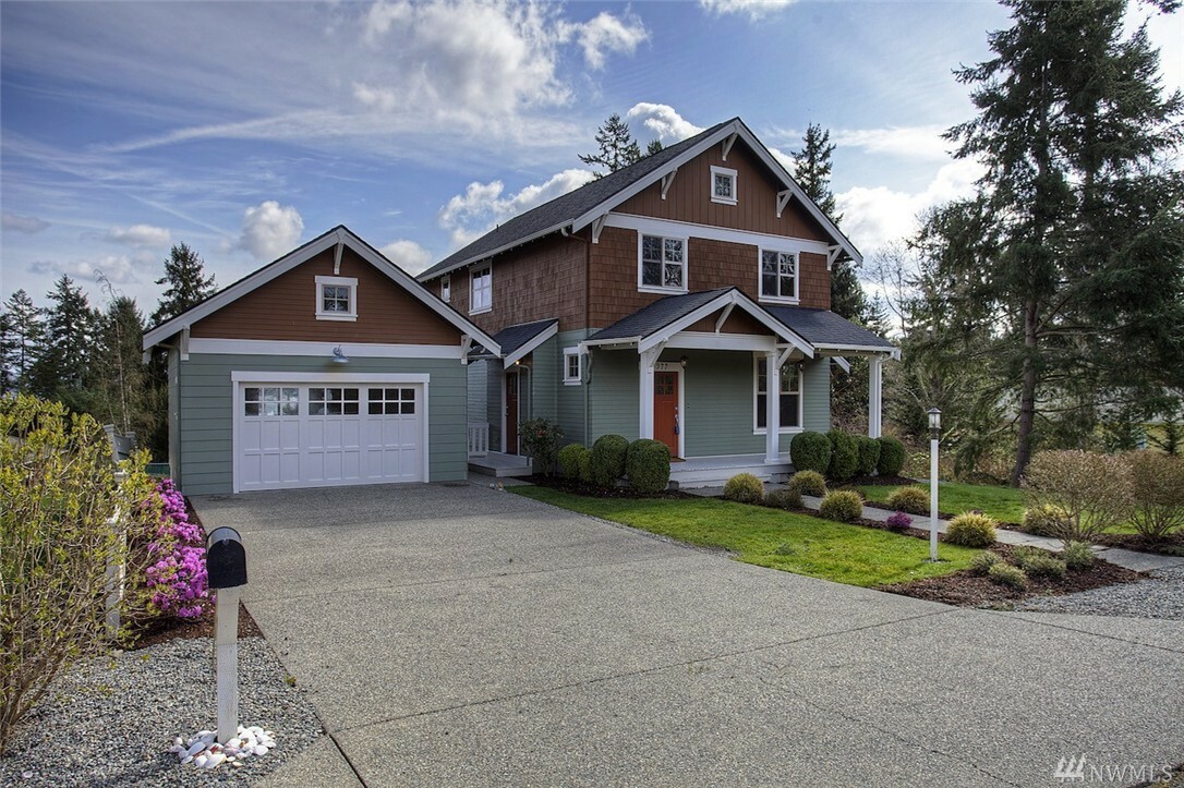 Property Photo:  977 11th Lane  WA 98333 