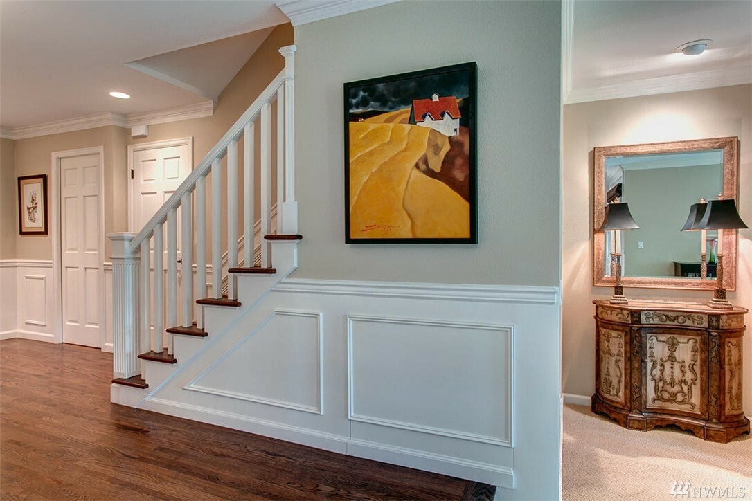 Property Photo: 10331 NE 19th Place WA 98004