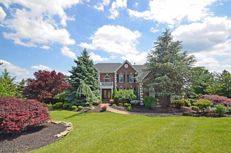 Property Photo: 19 Alpaugh Dr NJ 08802