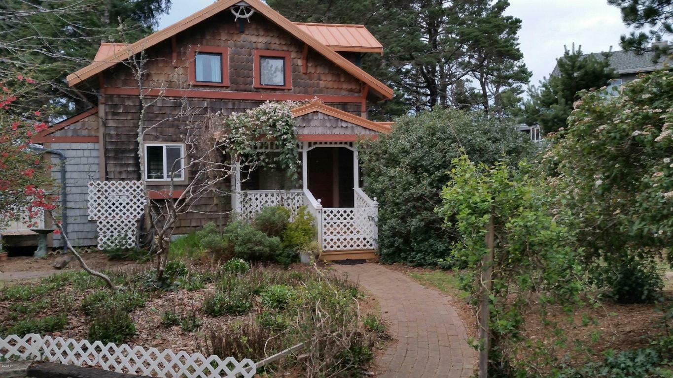Property Photo: 1019 SW 62nd Street OR 97367
