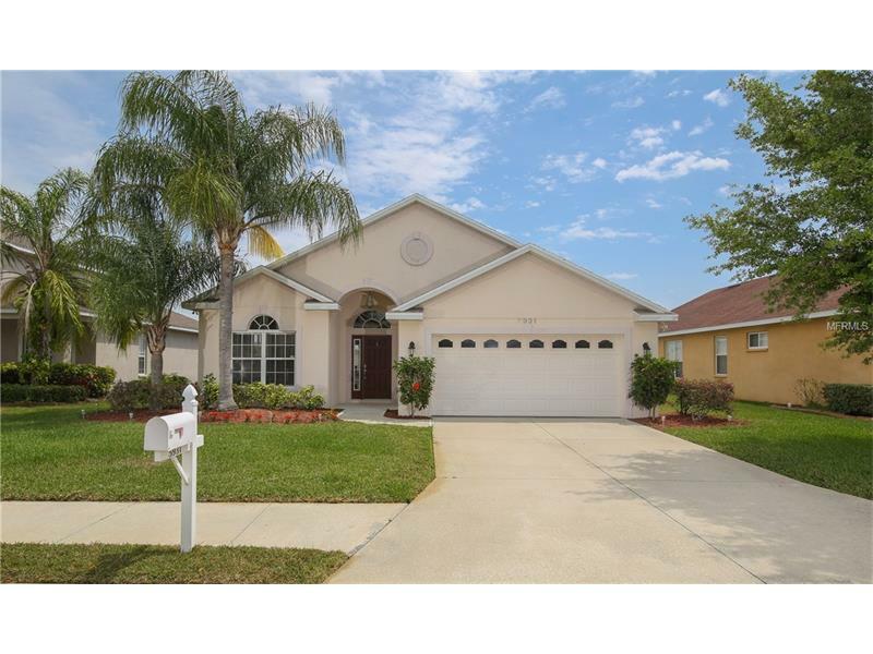 Property Photo: 5931 48th Street E FL 34203