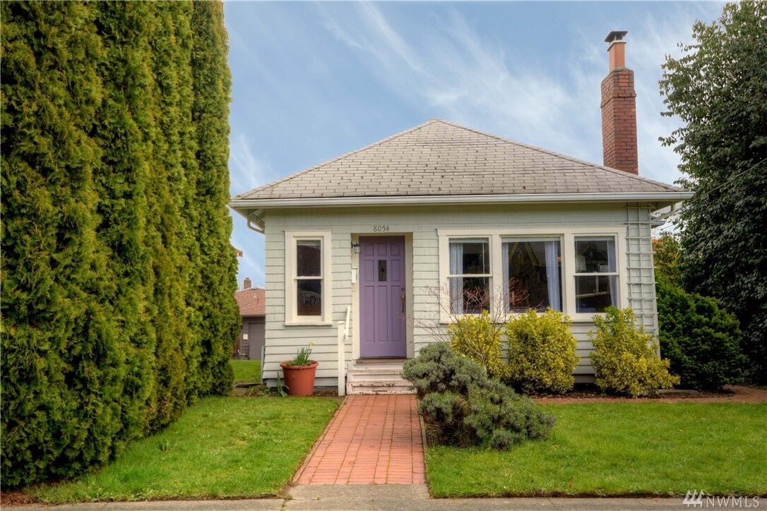 Property Photo: 8054 17th Avenue NE WA 98115