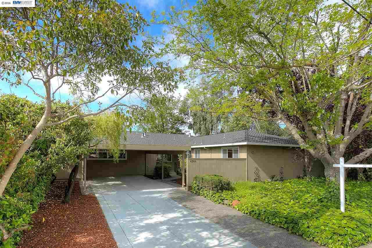 Property Photo:  4265 Davis Way  CA 94550-3420 