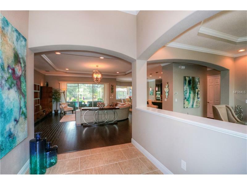 Property Photo: 16907 1st Avenue E FL 34212