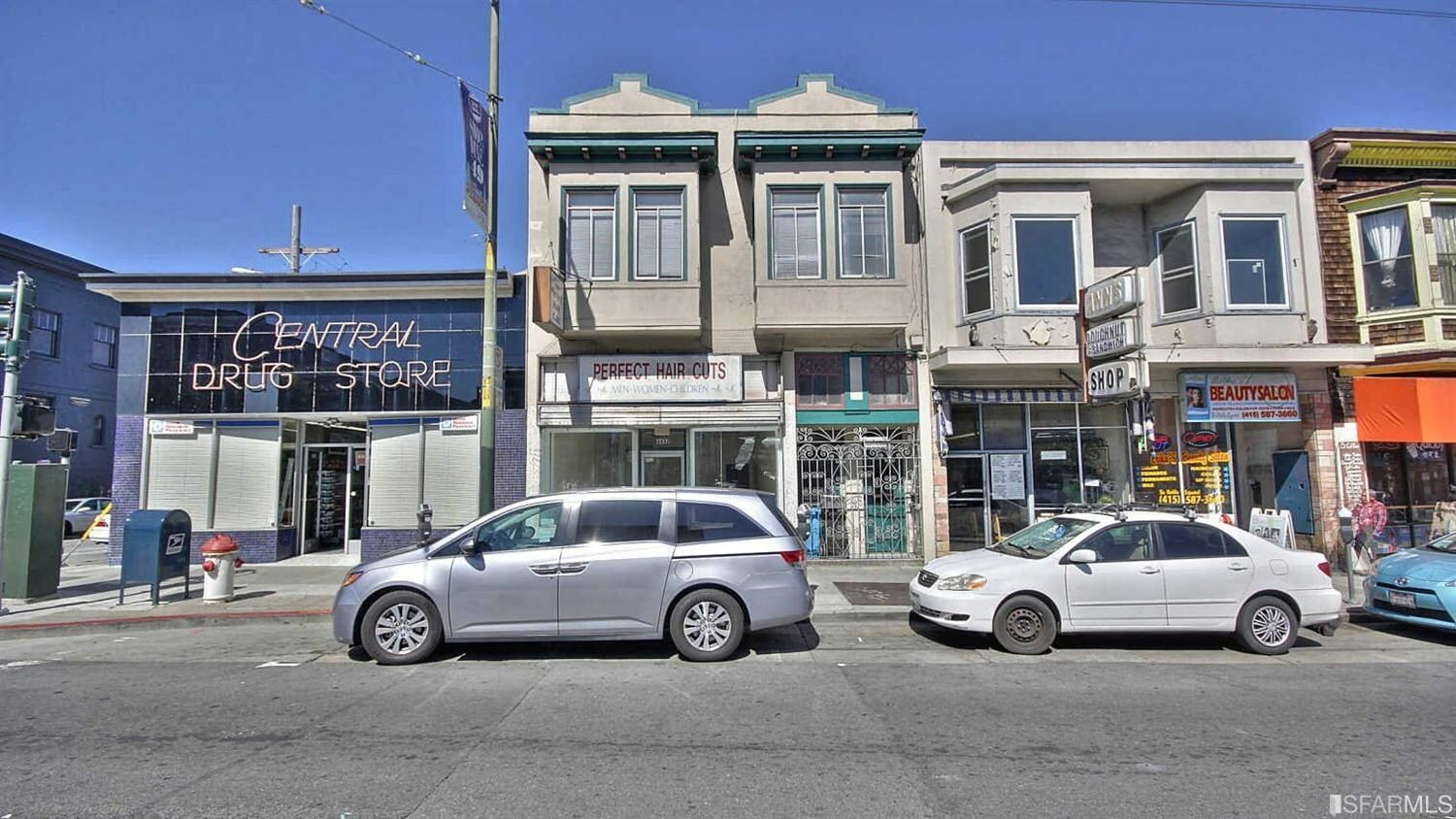 Property Photo:  4490 4492 Mission Street  CA 94112 