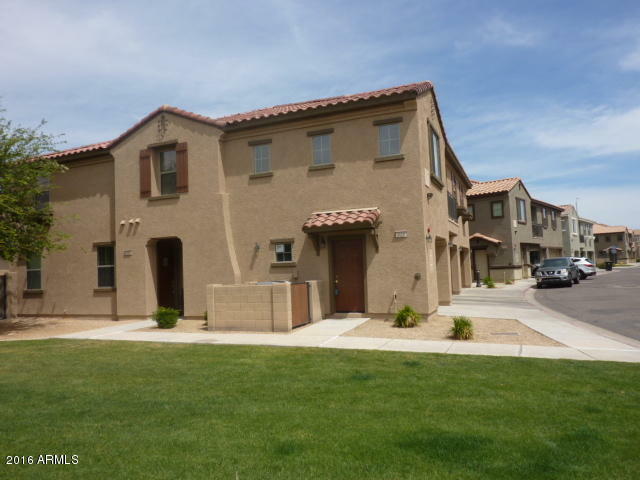 Property Photo:  1330 S Aaron -- 212  AZ 85209 